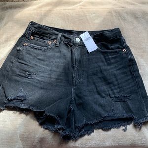 Black, American eagle jeans with rips. Never worn new with tags